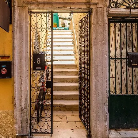 Kantouni Bizi Myranthis Apartamento